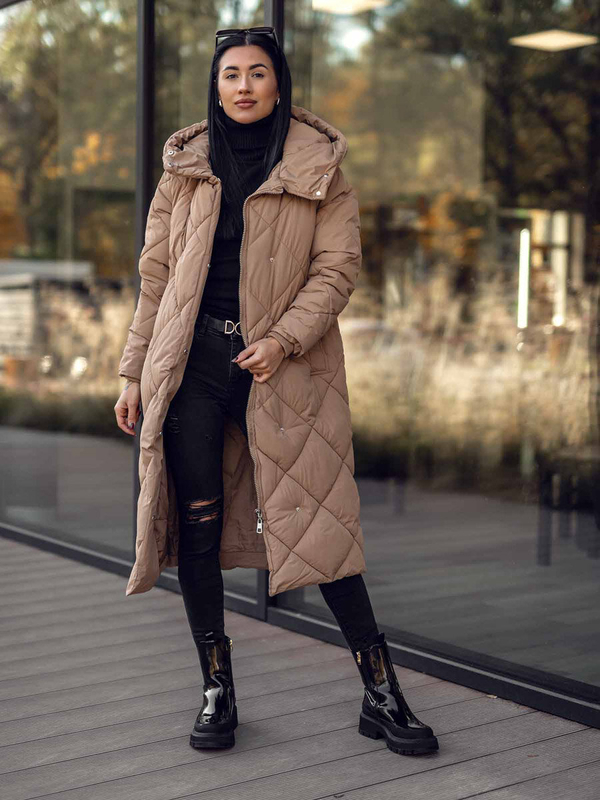 Kamelová dámská prodloužená prošívaná zimní bunda s kapucí kabát Bolf 5M3173A